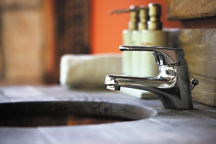 A2B Plumbers are able to fix any leaking taps you may have in Crigglestone. 